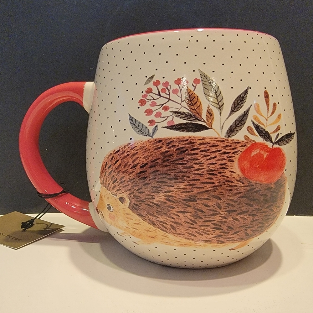 Adorable Nicole Miller Home Hedgehog Dotted Red Handled Coffee Mug 14 Oz New